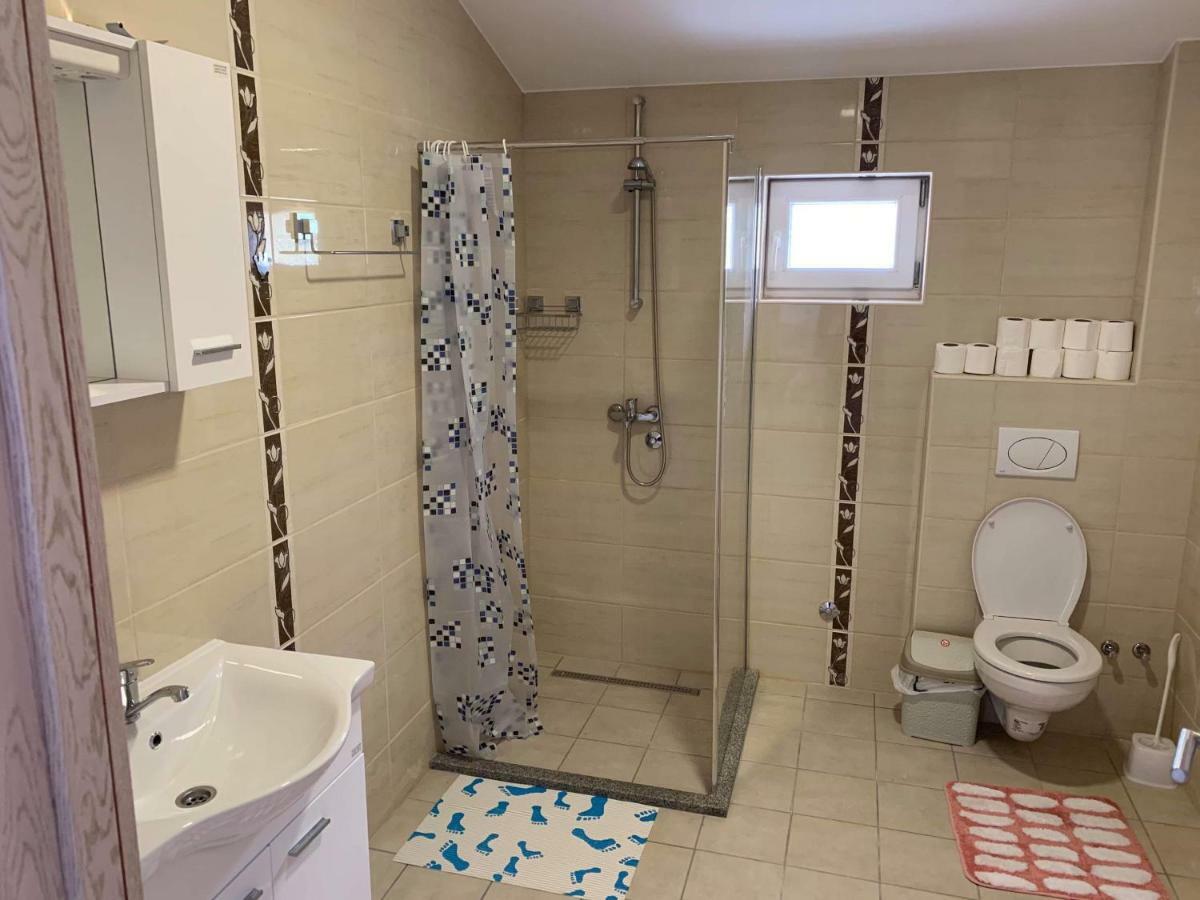 Apartman Grande Ajna Apartamento Mostar Exterior foto